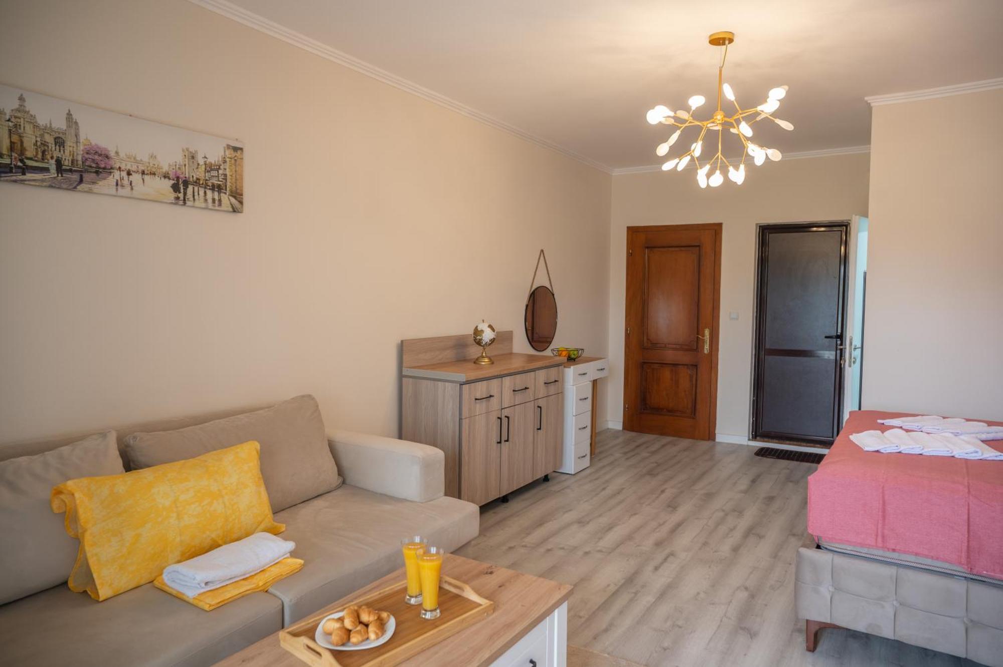 Beach Walk Apartments Ulcinj Esterno foto